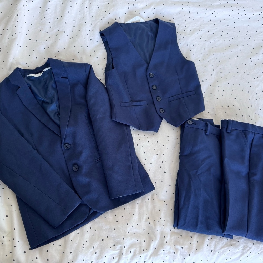 Kids suit and coat - Picture 2 of 2
